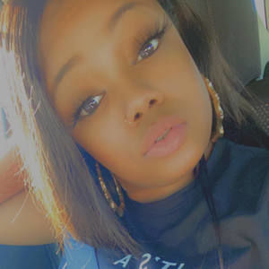 Meet your Posher, Dalaneia